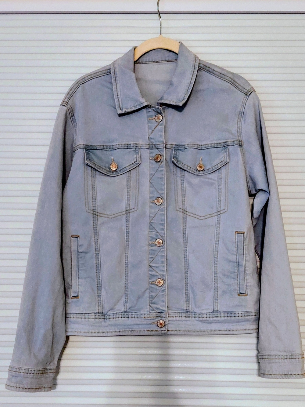 Classic Light Blue Denim Jacket - Women